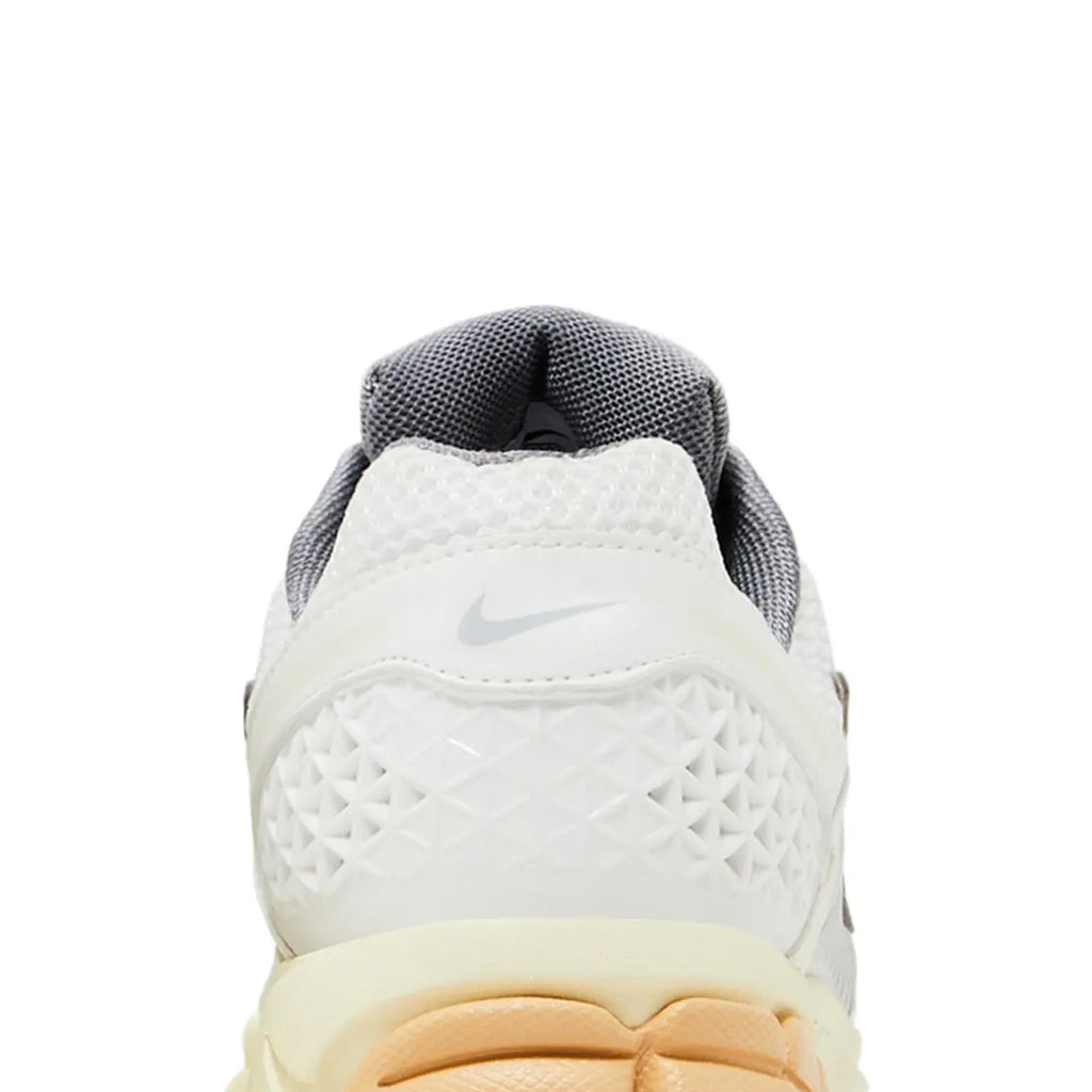 Nike Air Zoom Vomero 5 'Summit White Pure Platinum' Women's (2024)