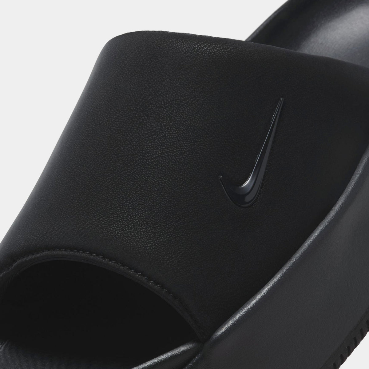 Calm Elevation Slide Womens Sandal (Black/Black)