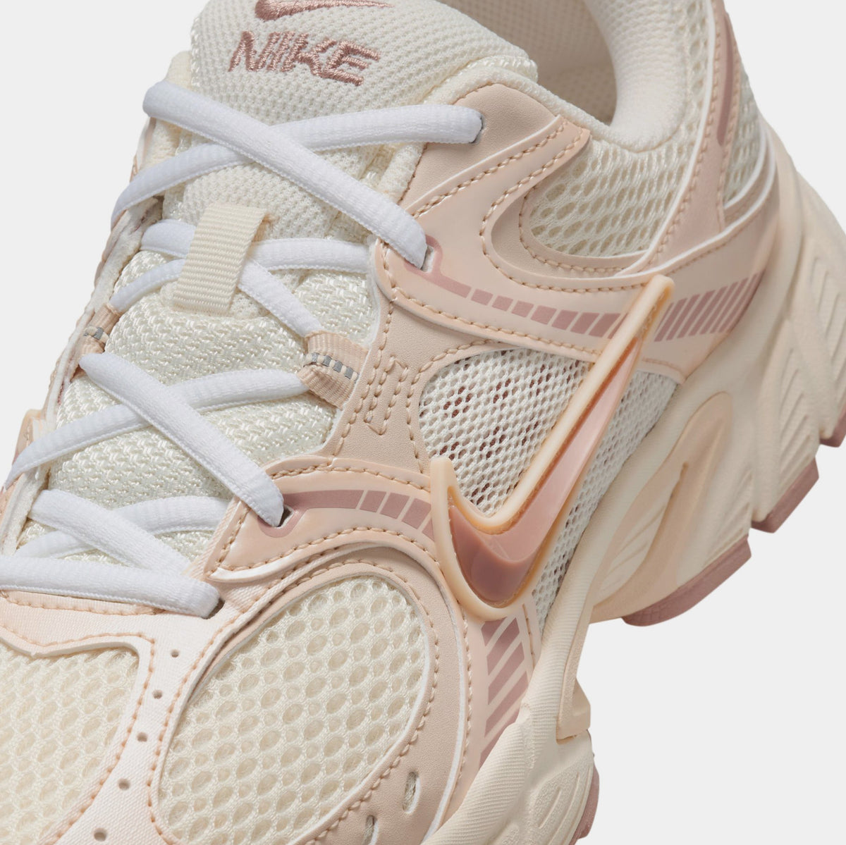 V5 RNR Womens Running Shoes (Soft Pearl/Particle Pink/Pearl White)