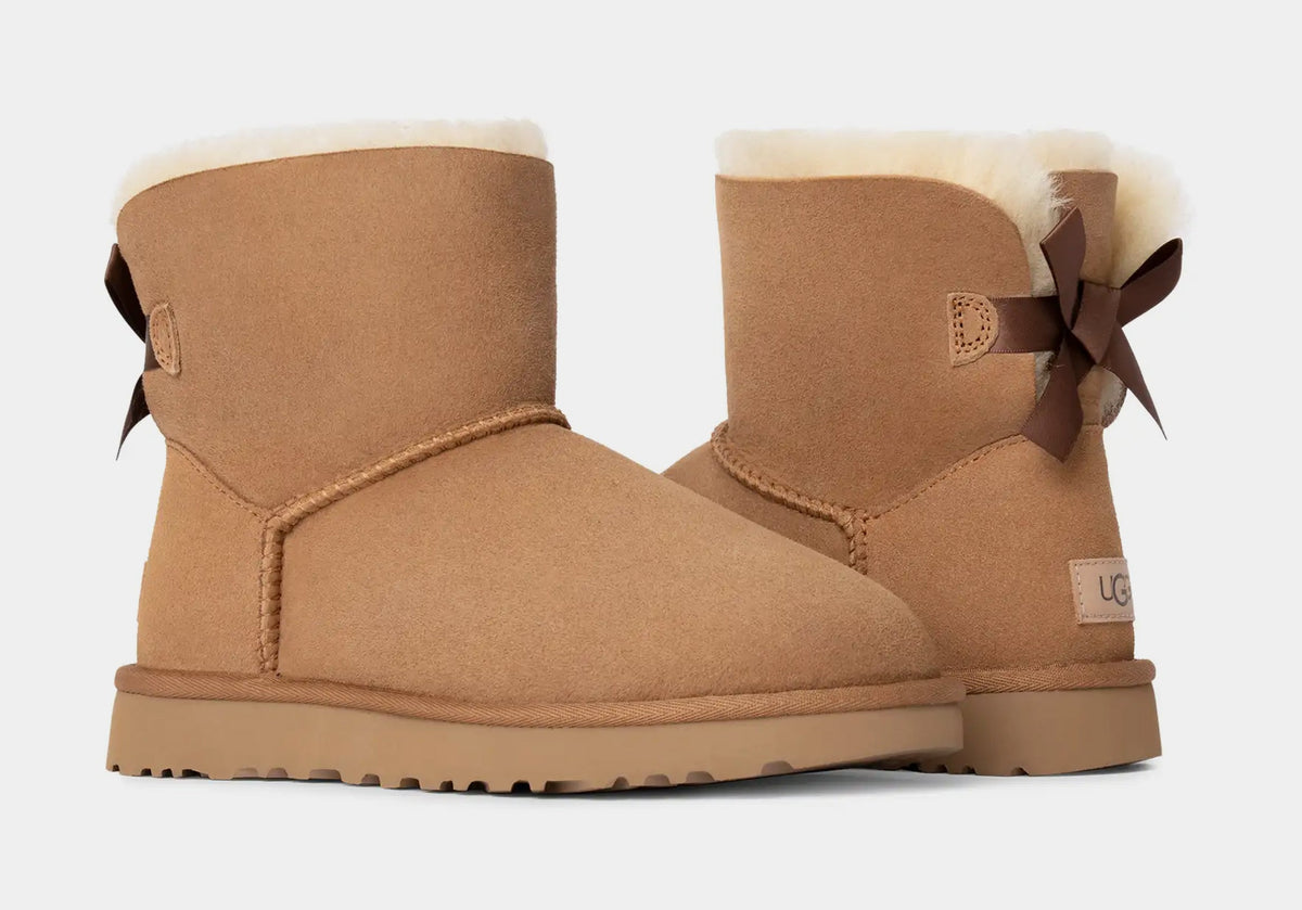 Mini Bailey Bow II Womens Boots (Chestnut)