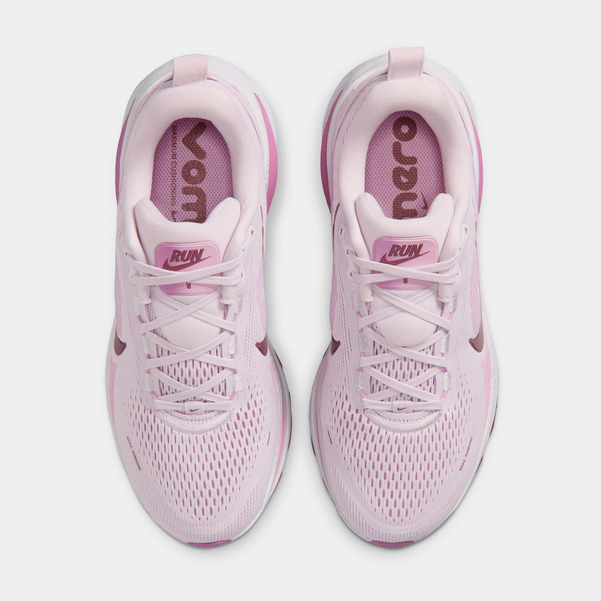 Vomero 18 Womens Running Shoes (Bleached Lilac/Pink Smoke/Light Magenta)