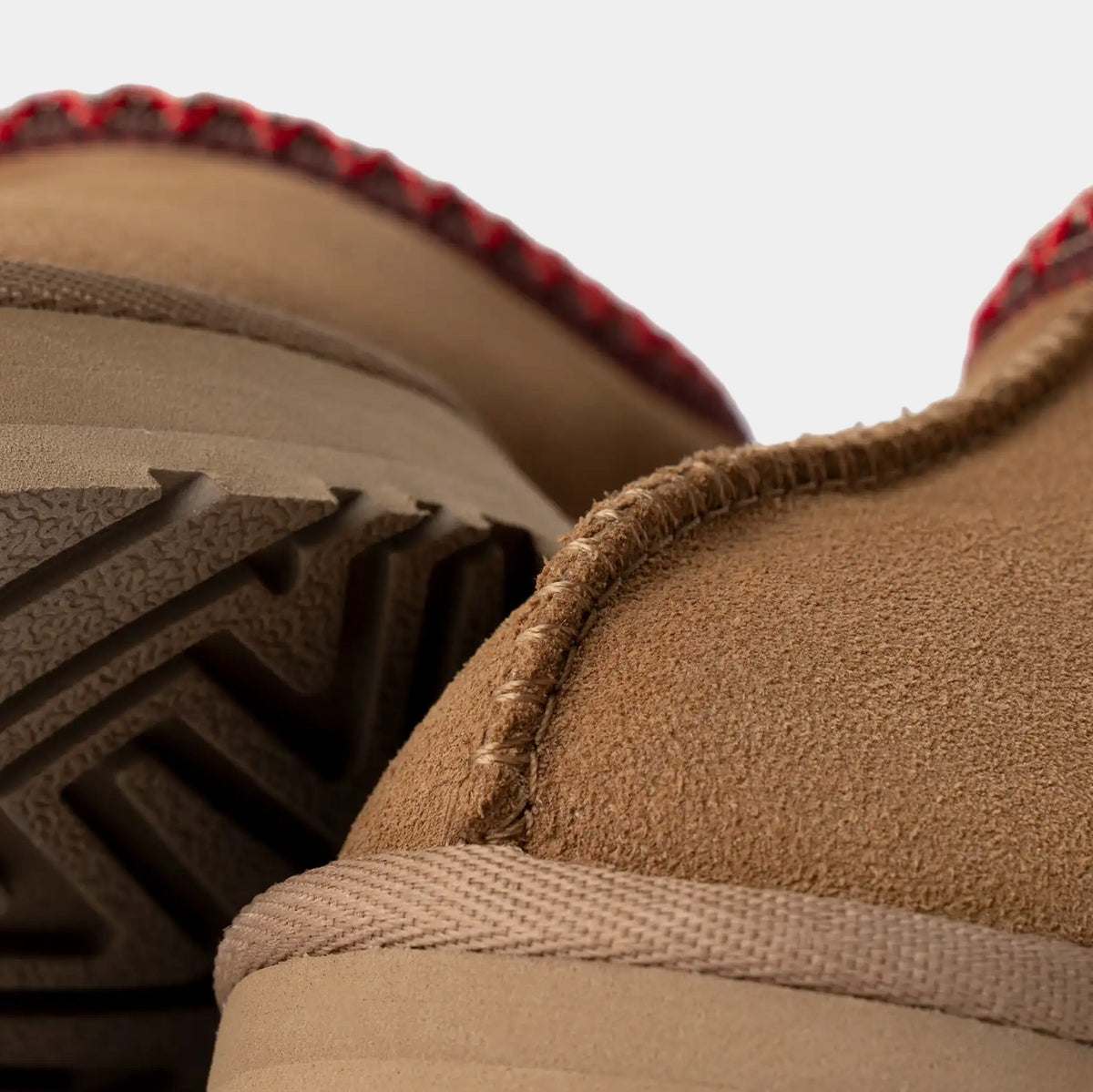 Tazz Slipper Grade School Sandals (Chestnut)