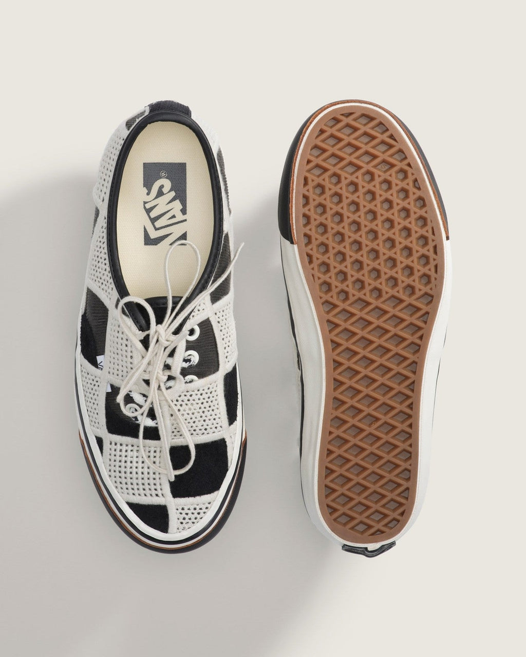 VN000Y0RFDB Vans Premium Authentic 44 Shell Knit BlackEgret (Men's)
