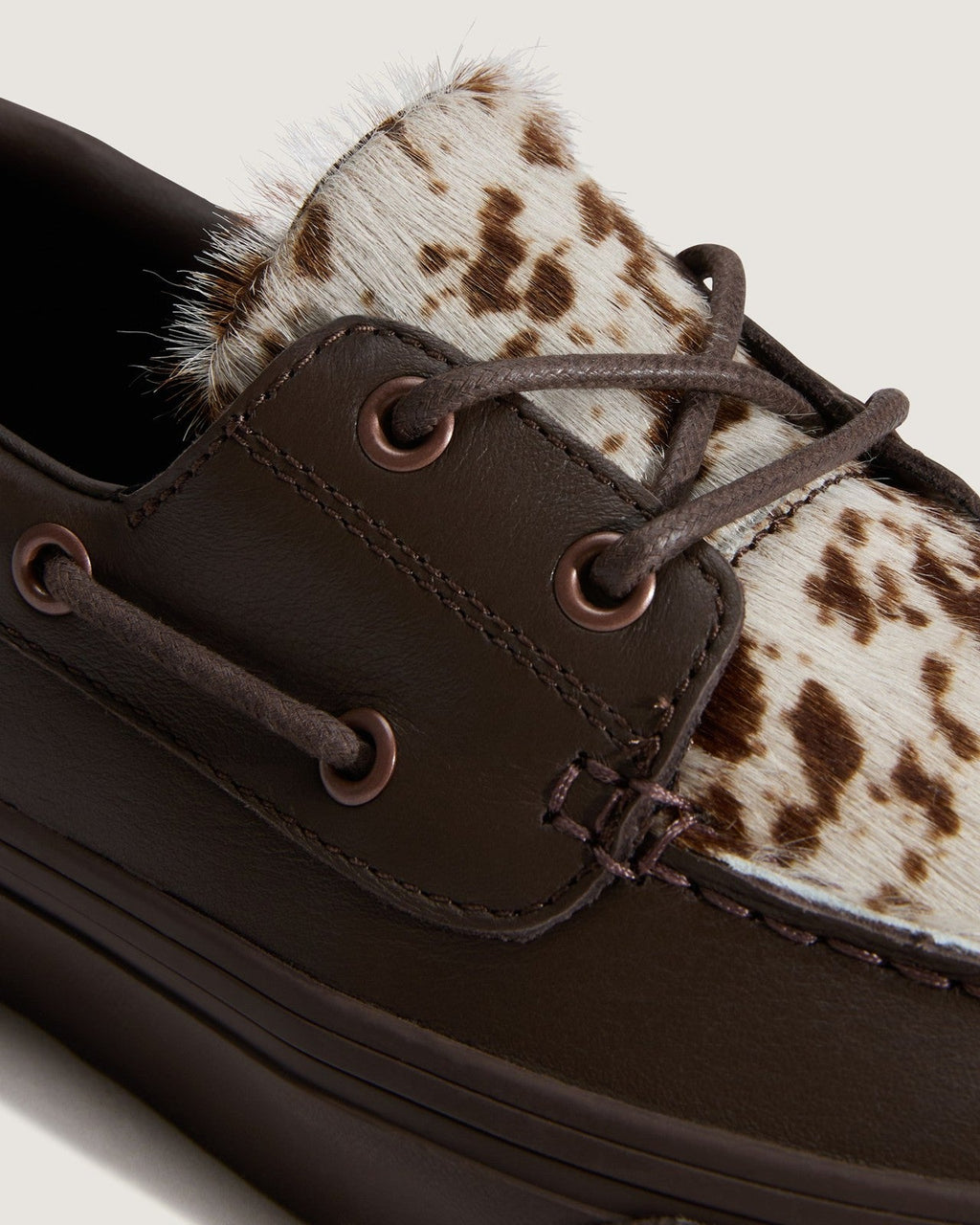 VN000Z96DRB VN000Z96DRB Vans 2 Eyelet Boat Shoe Pony Hair Dark Brown (Men's)