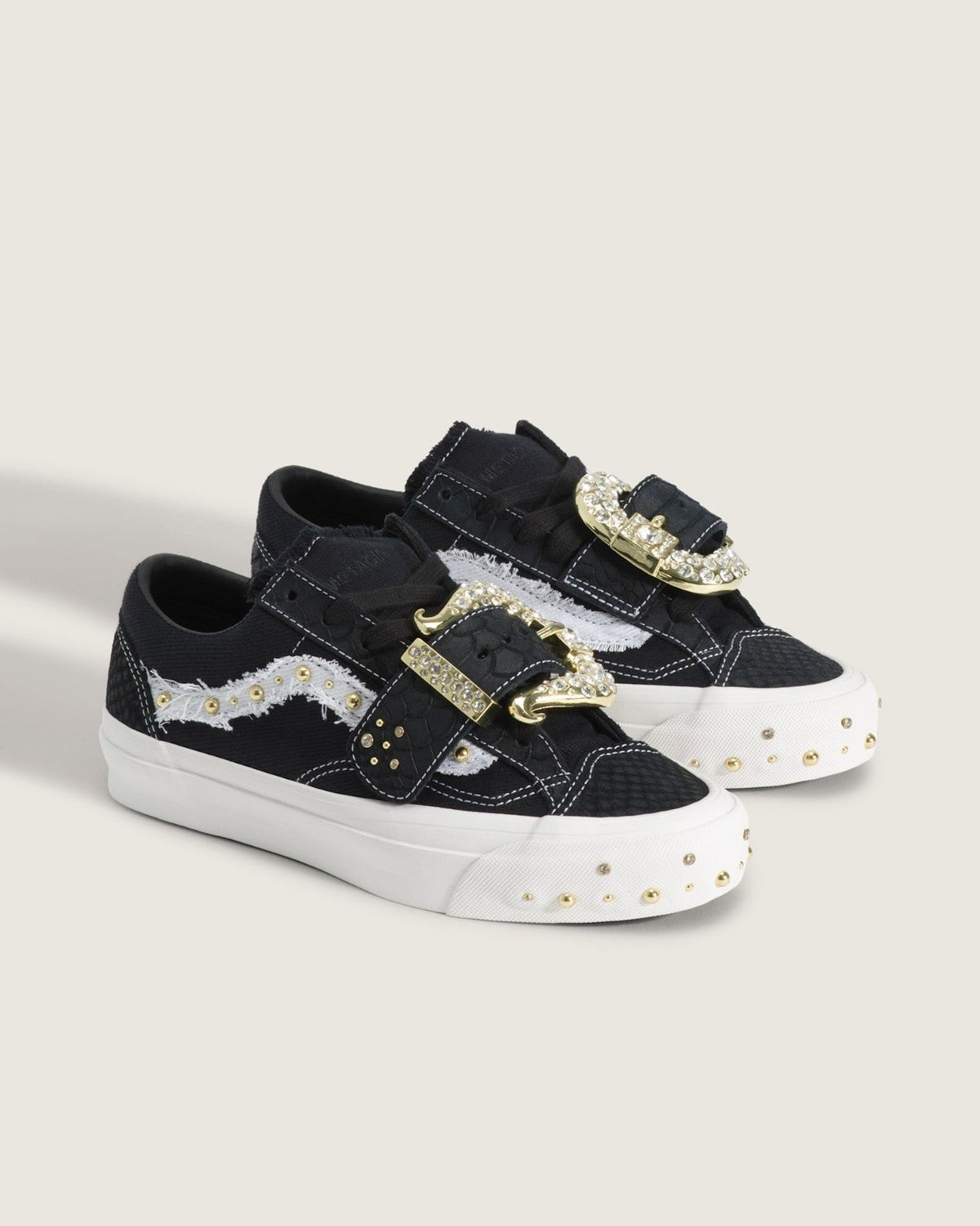 VN000ZAZHAB Metagirl Ã Vans Premium Old Skool 36 Black White (Men's)