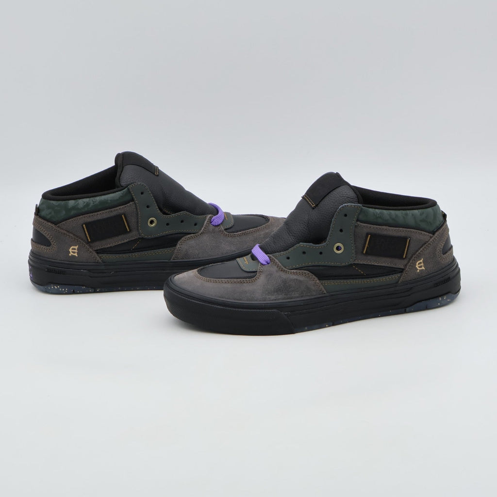 VN000D9ZEAQ Evisen Skateboards Ã Vans Skate Half Cab Wafflecup "Black/After Dark