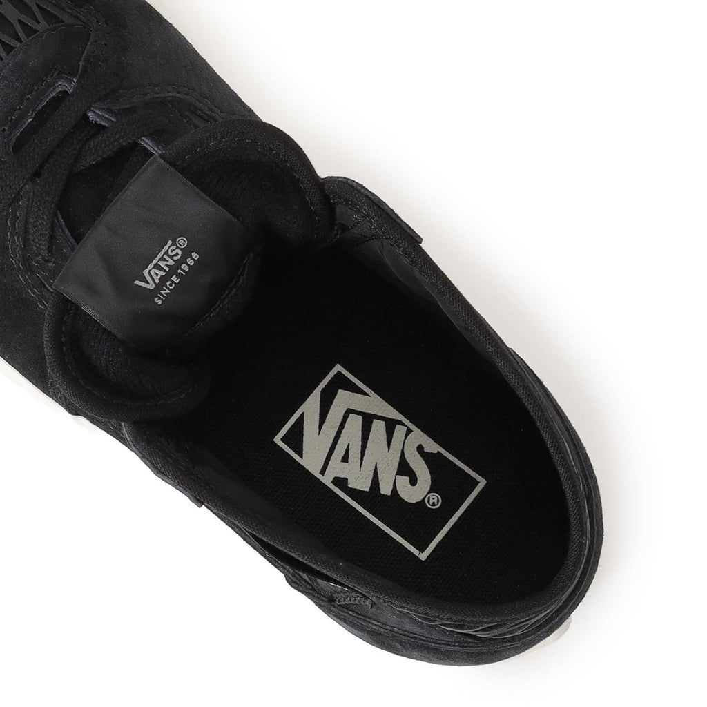 VN000EKMBLA Vans Half Cab Decon "Black"
