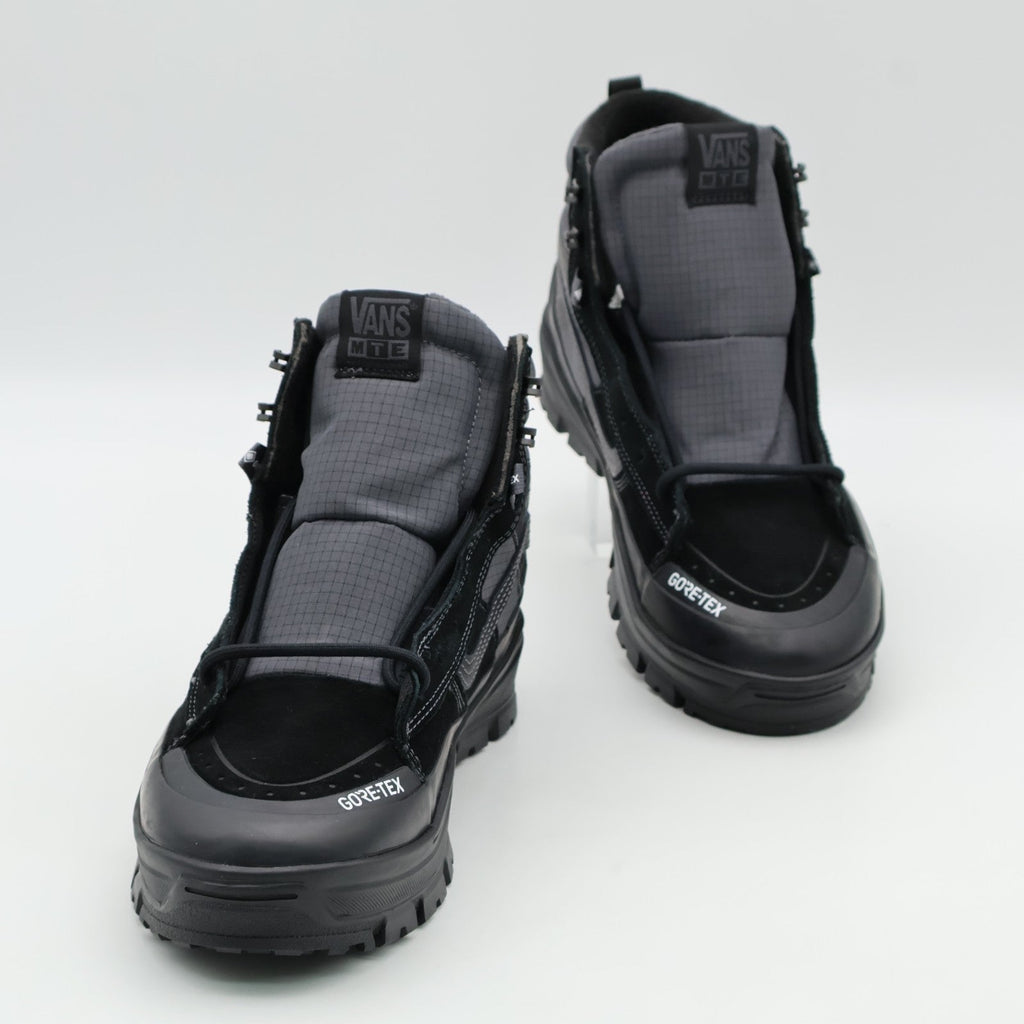 VN000DARBKA Vans Sk8-Hi GORE-TEX Insulated Black Black (Men's)