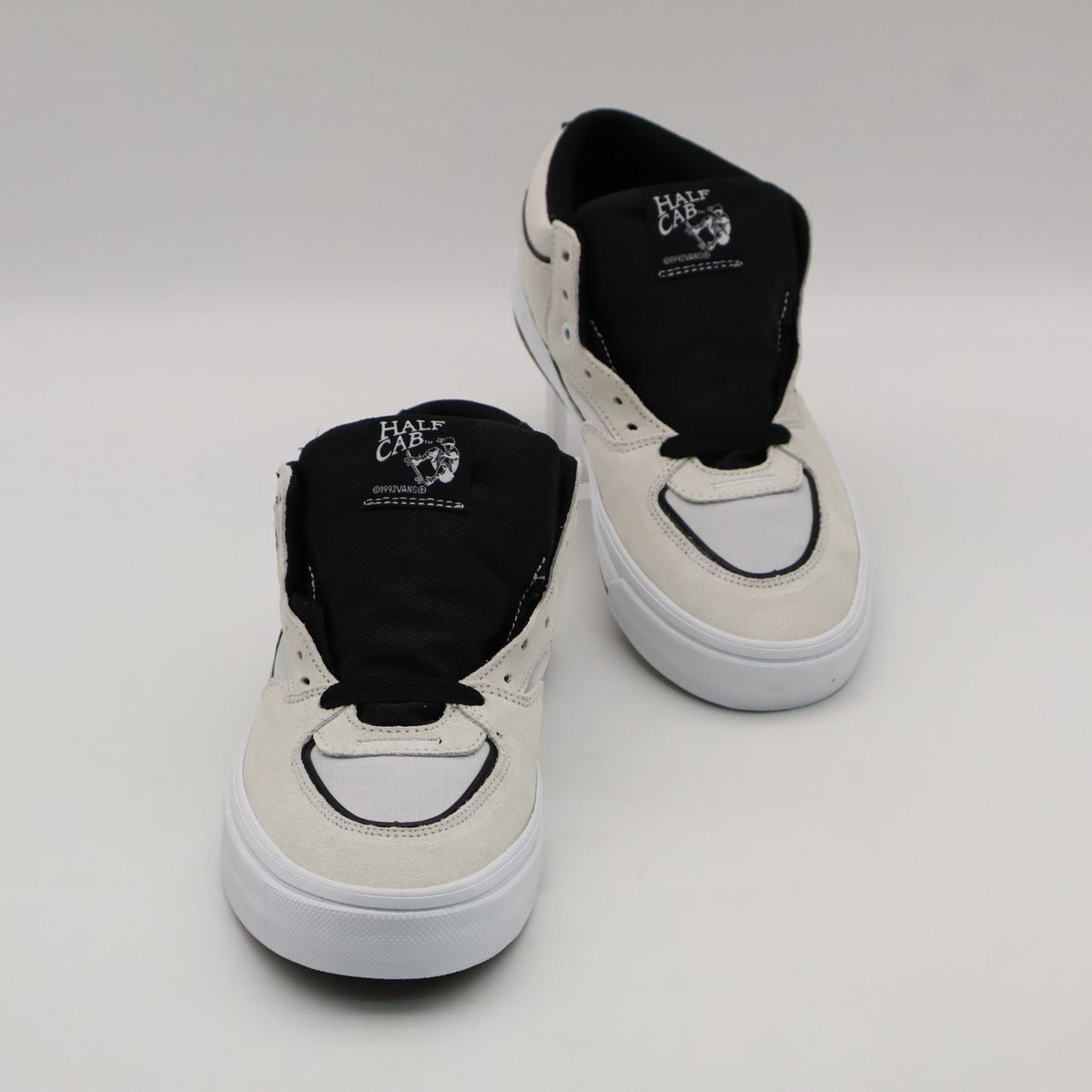 VN000D9ZYB2 Vans Skate Half Cab Wafflecup White Black (Men's)
