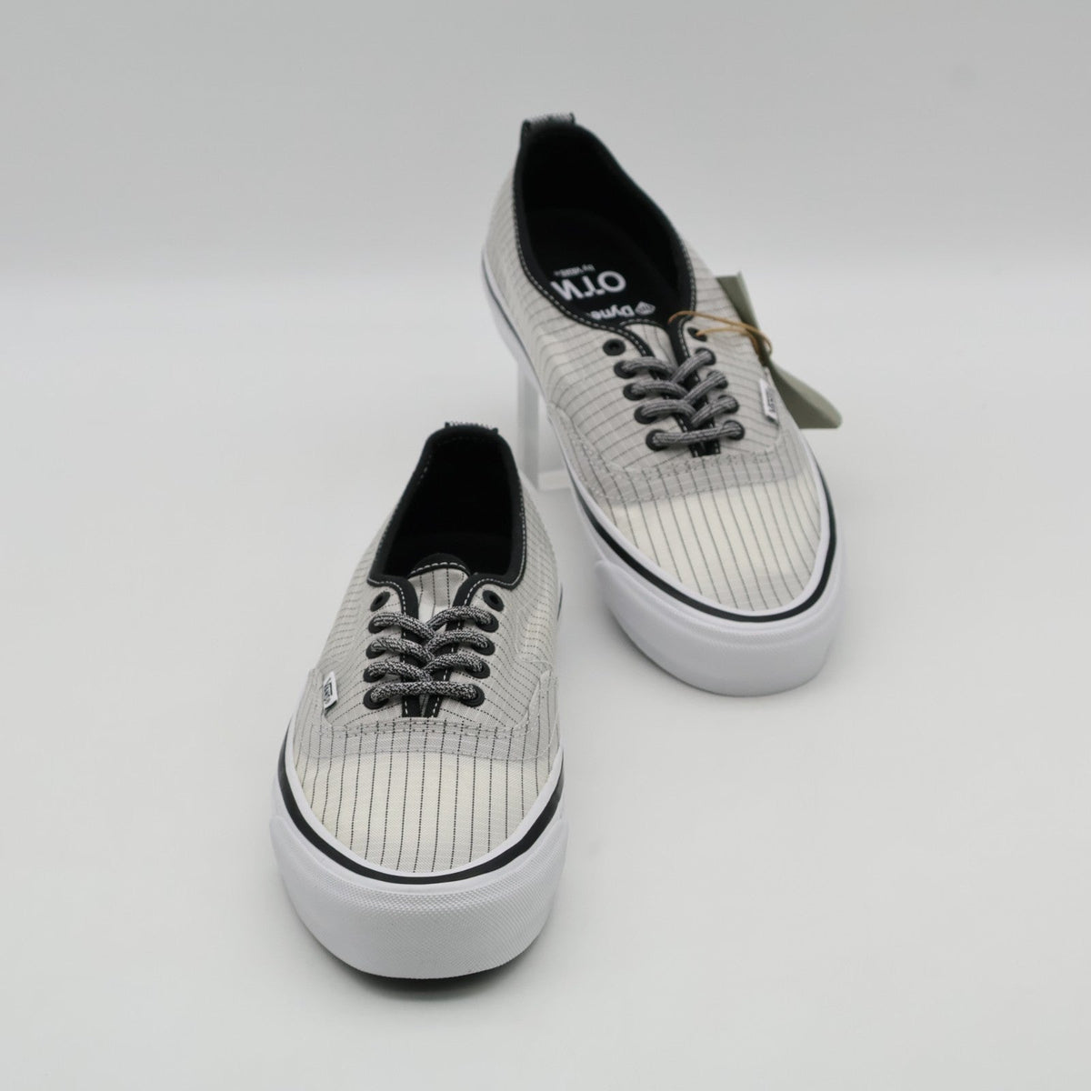 VN000EH1BA2 OTW by Vans Authentic 44 HT Vibram Black White (Men's)
