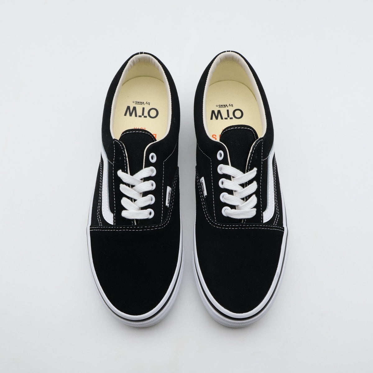 SNDN-SNKR-10894 BEAMS Ã OTW by Vans Skool Era "Black/White" (Men's)