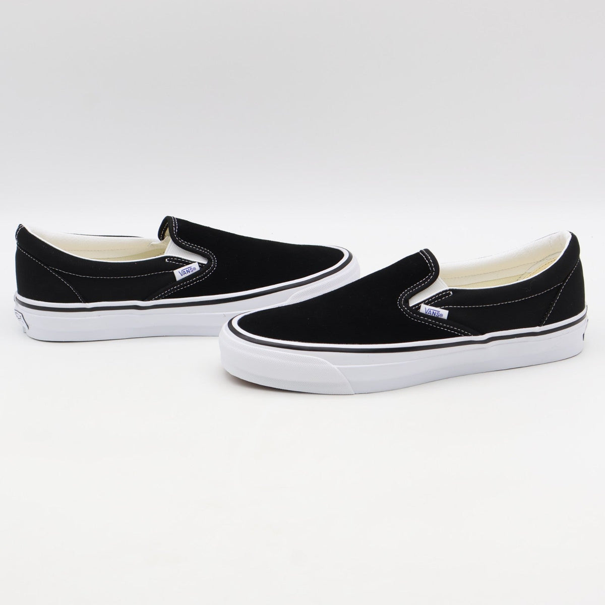 vn000d5ay28 Vans Premium Slip-On 98 Black White (Men's)