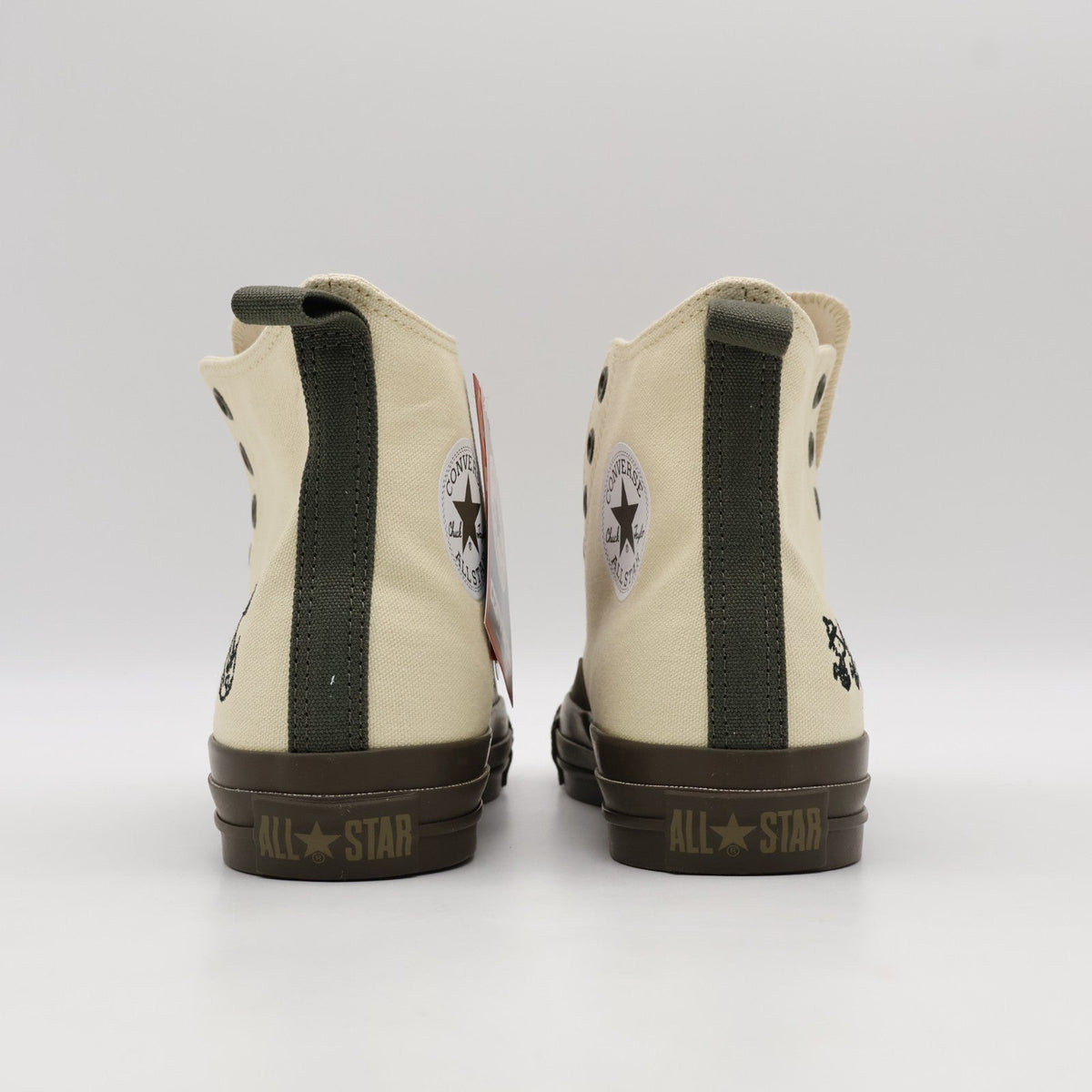 31310740 Peanuts Converse All Star BS HI Off White Taupe (Men's)