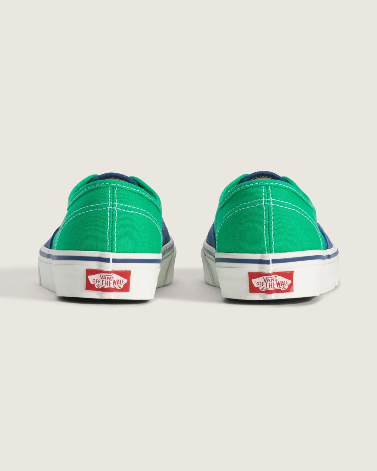 VN000EHHNVY Vans Authentic "Navy"