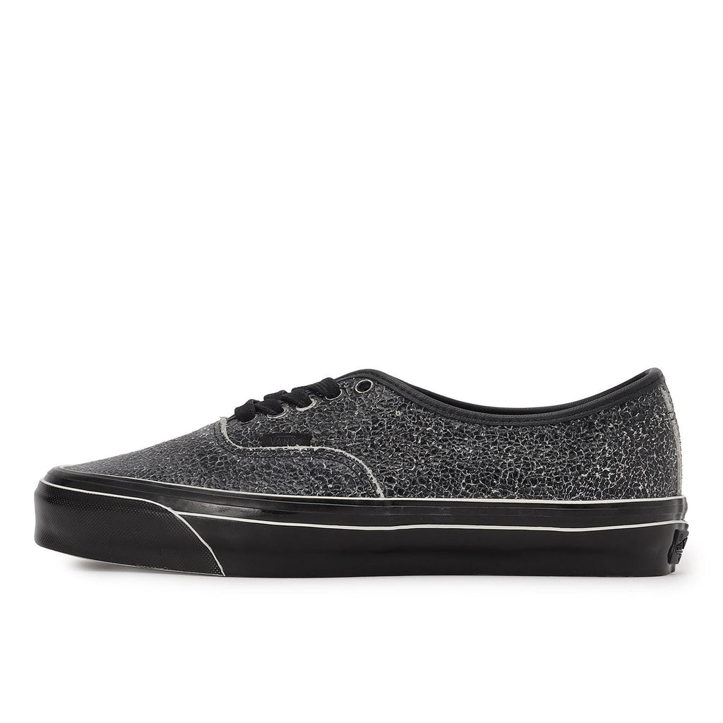 VN000D9NBKA Vans Premium Authentic "Overpaint Black"