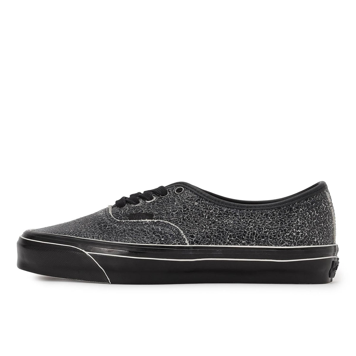 VN000D9NBKA Vans Premium Authentic "Overpaint Black"