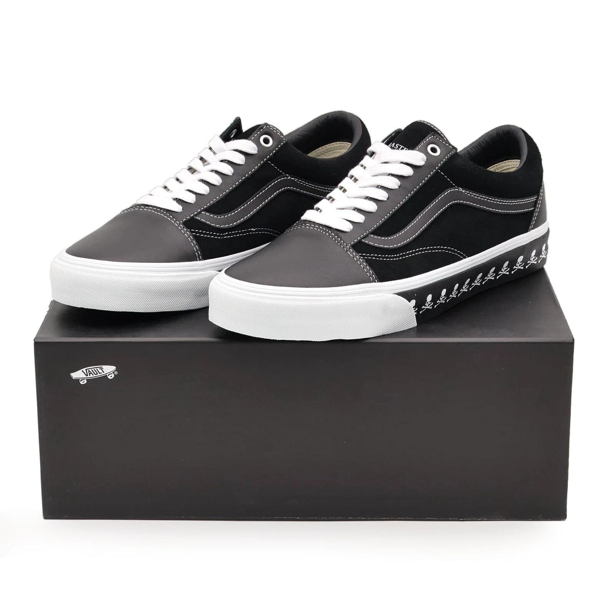 VN0A4BVFBLK1 MASTERMIND WORLD Ã Vault by Vans Old Skool VLT LX