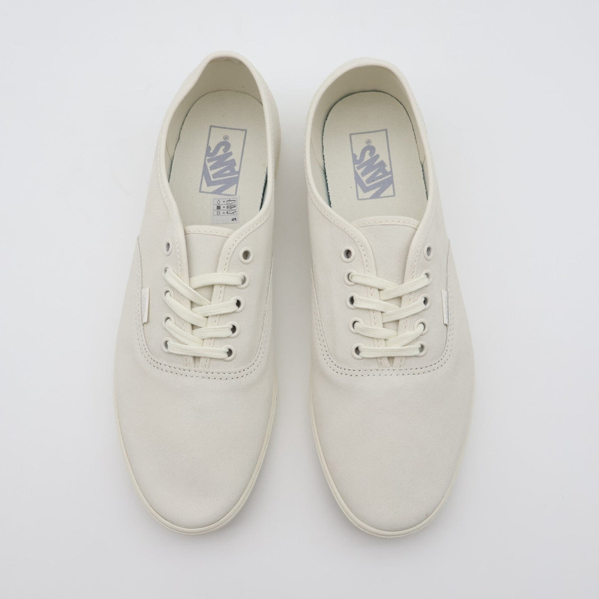 VN000D04OFW VANS AUTHENTIC LOWPRO SUEDE OFF WHITE (Men's)