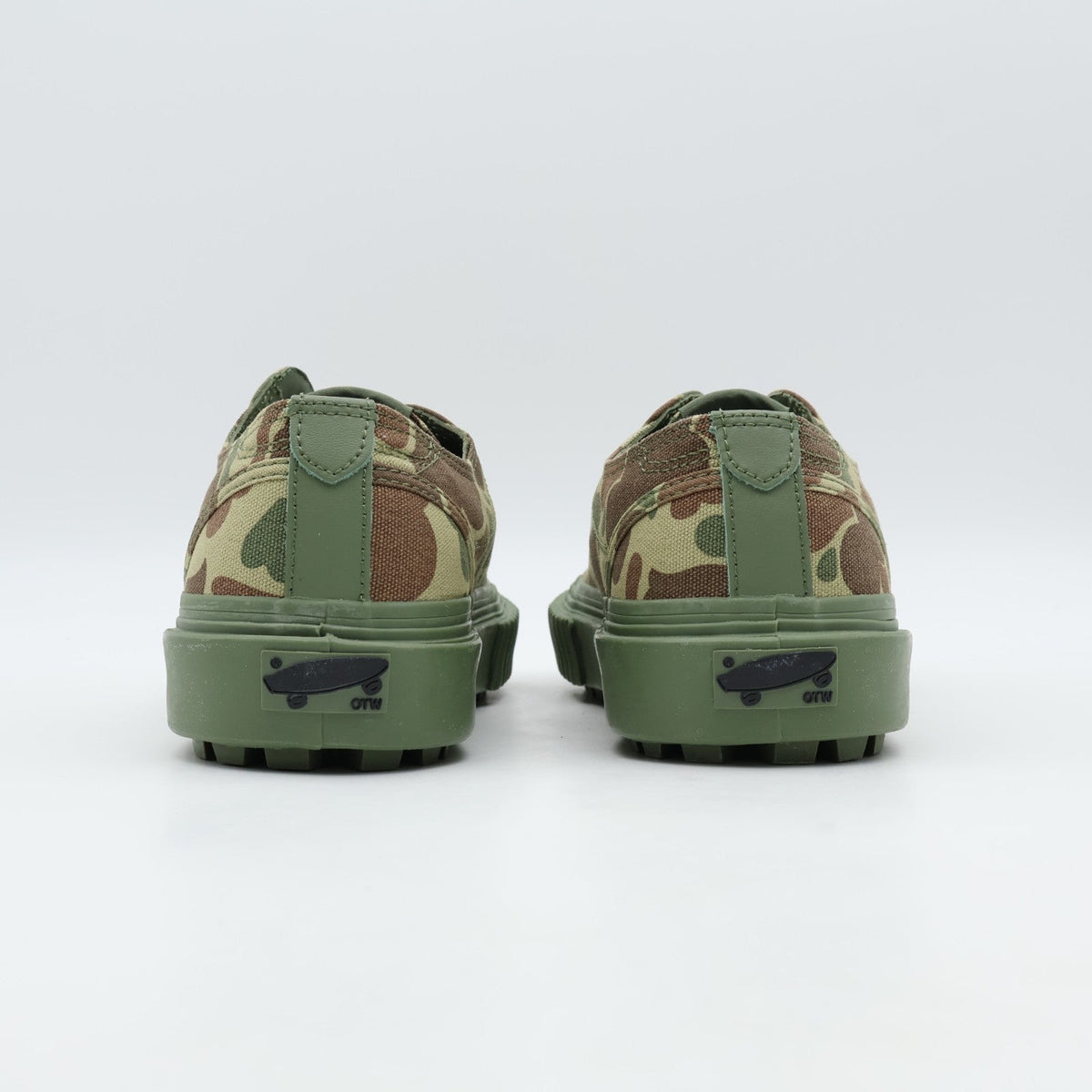 VN000MYHDP0 WTAPS OAMC OTW by Vans Seylynn Lug Duck Camo (Men's)