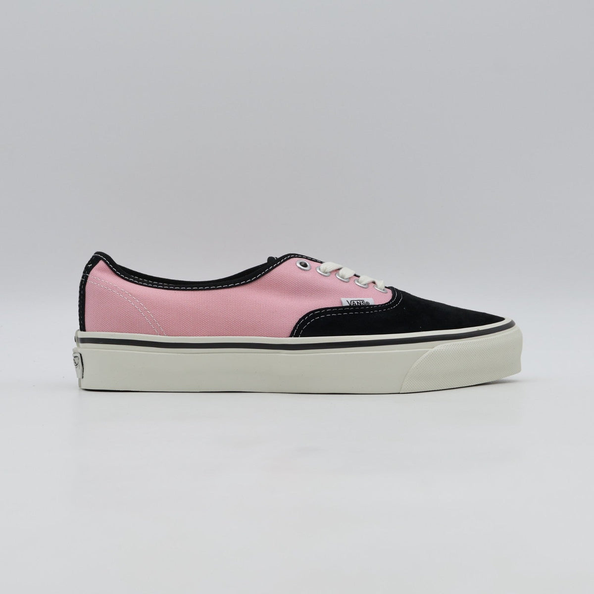 VN000D9ND3X Vans PREMIUM AUTHENTIC 44 ARCHIVE CORAL BLUSH (Men's)