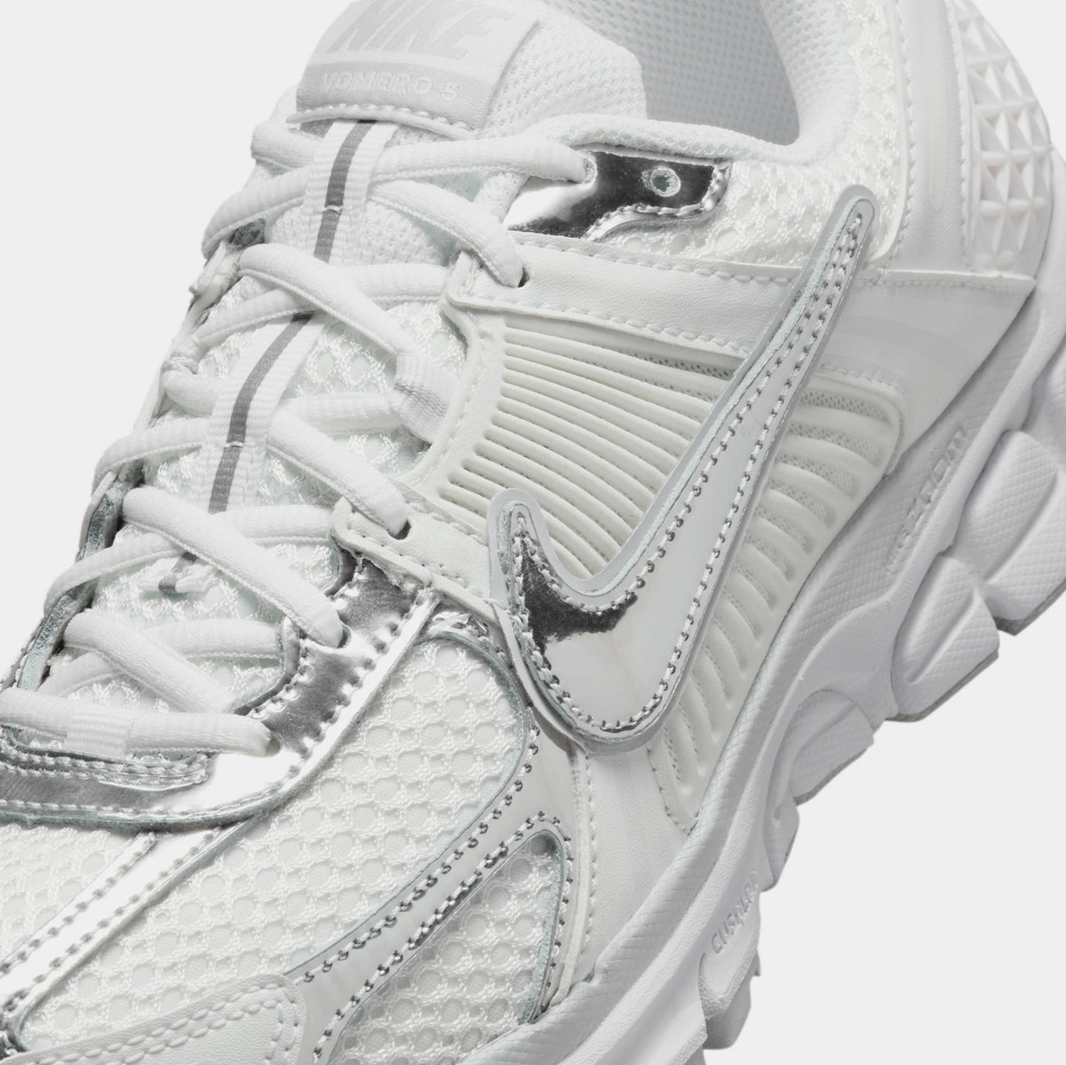 Zoom Vomero 5 Chrome Toe Womens Running Shoes (White/Metallic Silver/Summit White)