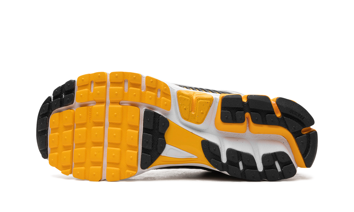 Zoom Vomero 5 "University Gold'" FB9149 002