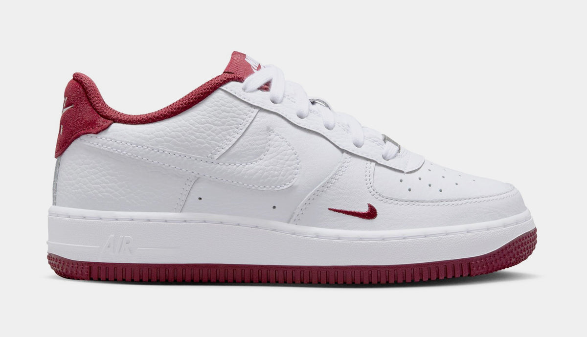 Air Force 1 LV8 Grade School Basketball Shoes (White/Team Red)