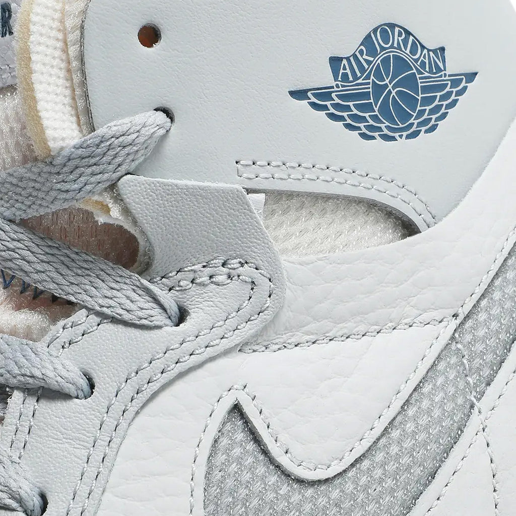Air Jordan 1 Zoom CMFT 'Photon Dust'