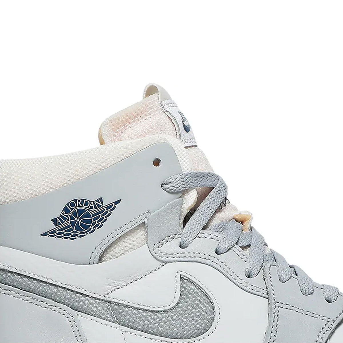 Air Jordan 1 Zoom CMFT 'Photon Dust'
