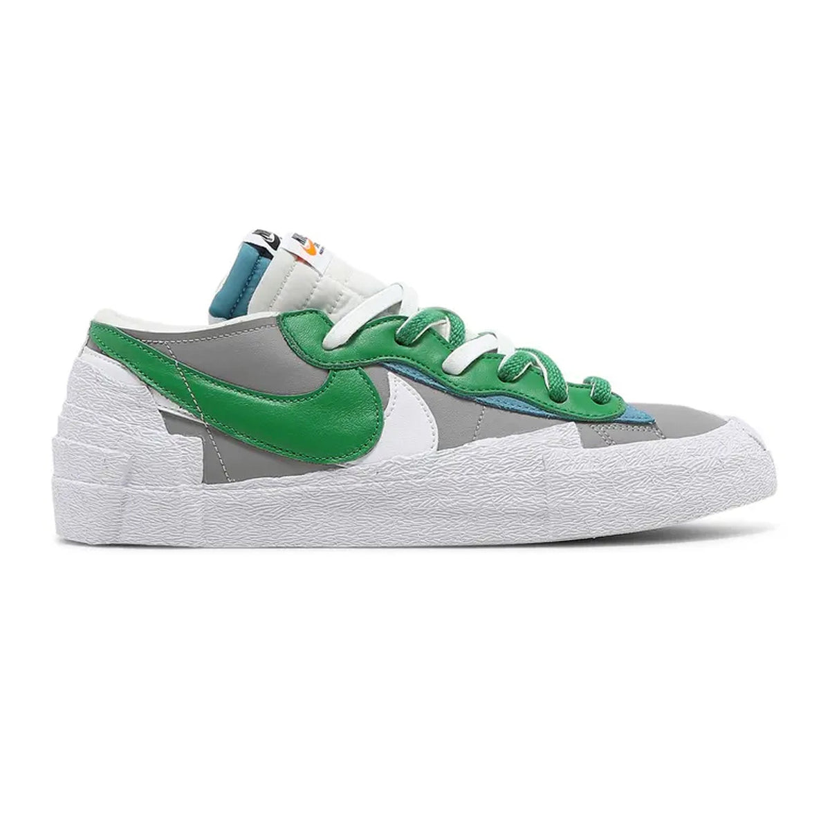 Nike Blazer Low x Sacai 'Medium Grey Classic Green'