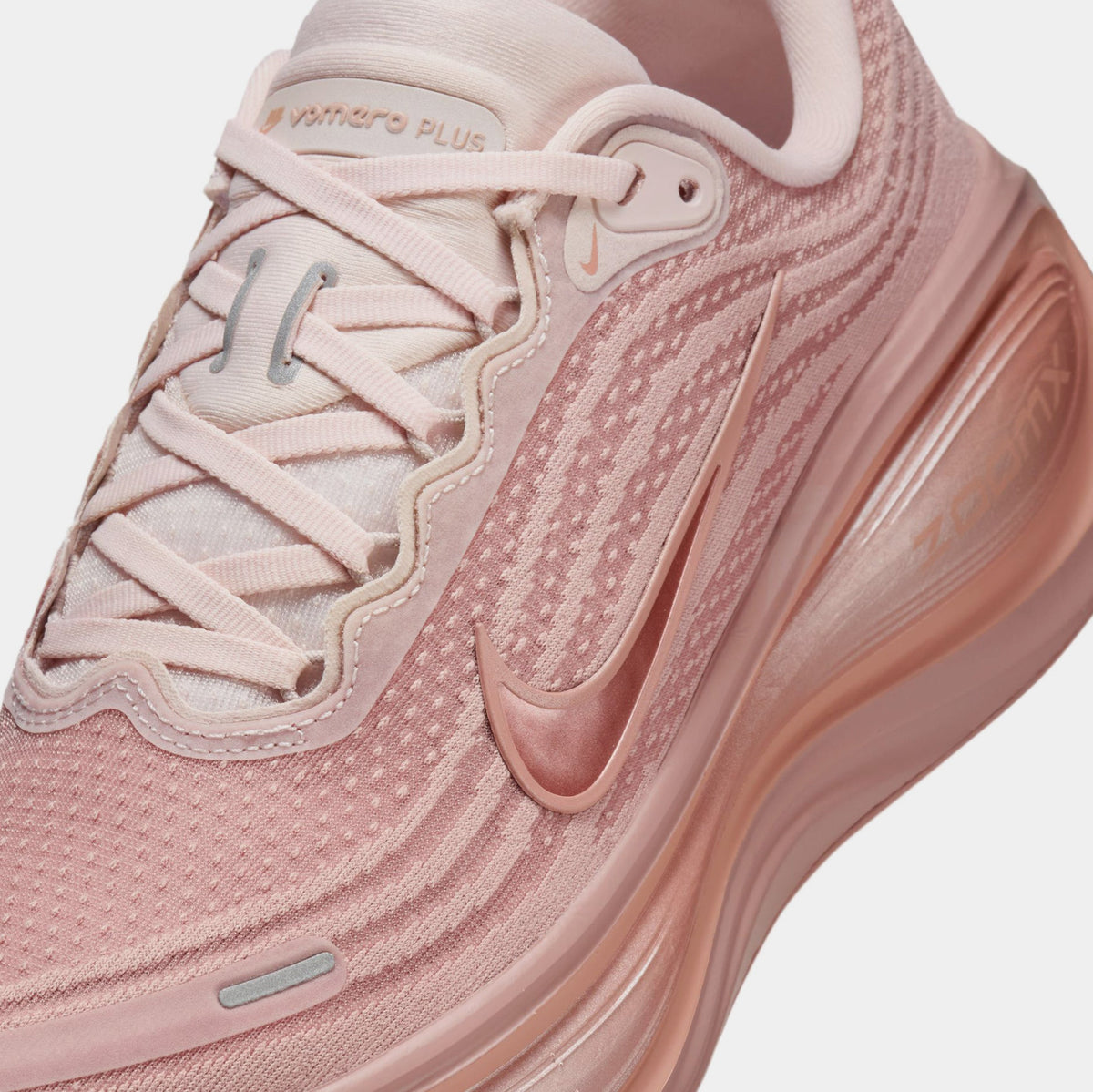 Vomero Plus Womens Running Shoes (Dusted Clay/Pink)