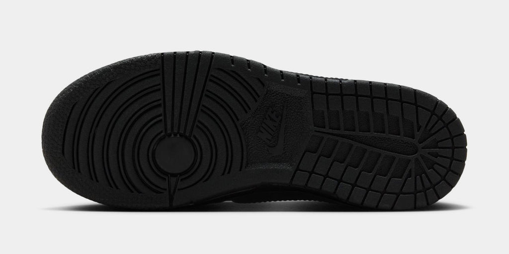 Dunk Low Preschool Lifestyle Shoes (Triple Black)