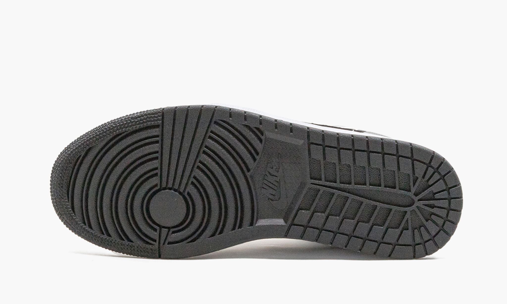 Air Jordan 1 Low Light Smoke Grey Sneakers - Cushioned Stride