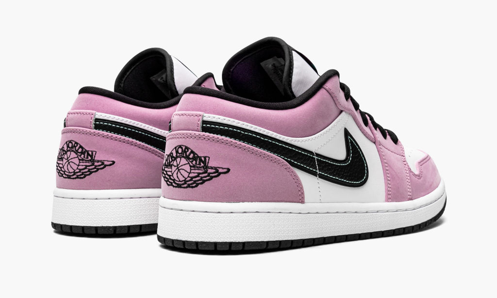 Air Jordan 1 Low SE “Violet Shock” Sneakers - Basketball Legend