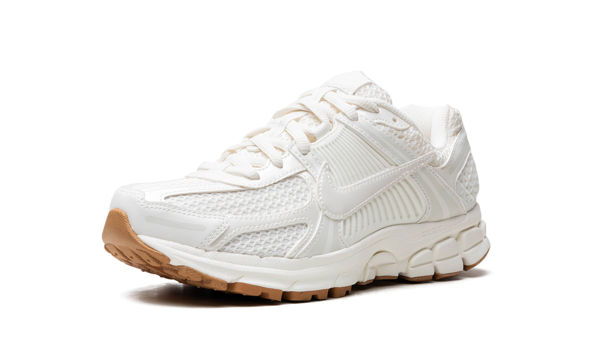 WMNS Nike Zoom Vomero 5 "SAIL GUM" HM5886 133