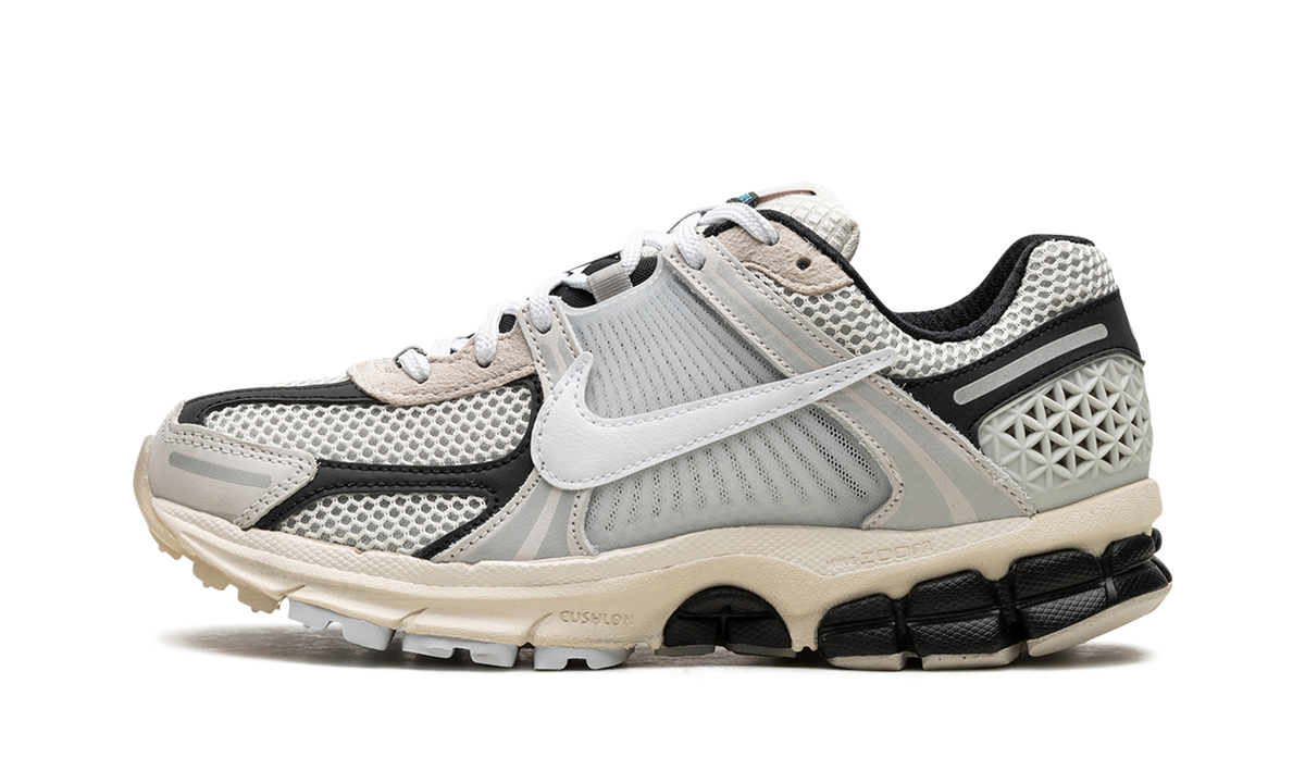 Nike Zoom Vomero 5 "Supersonic" FN7649 110