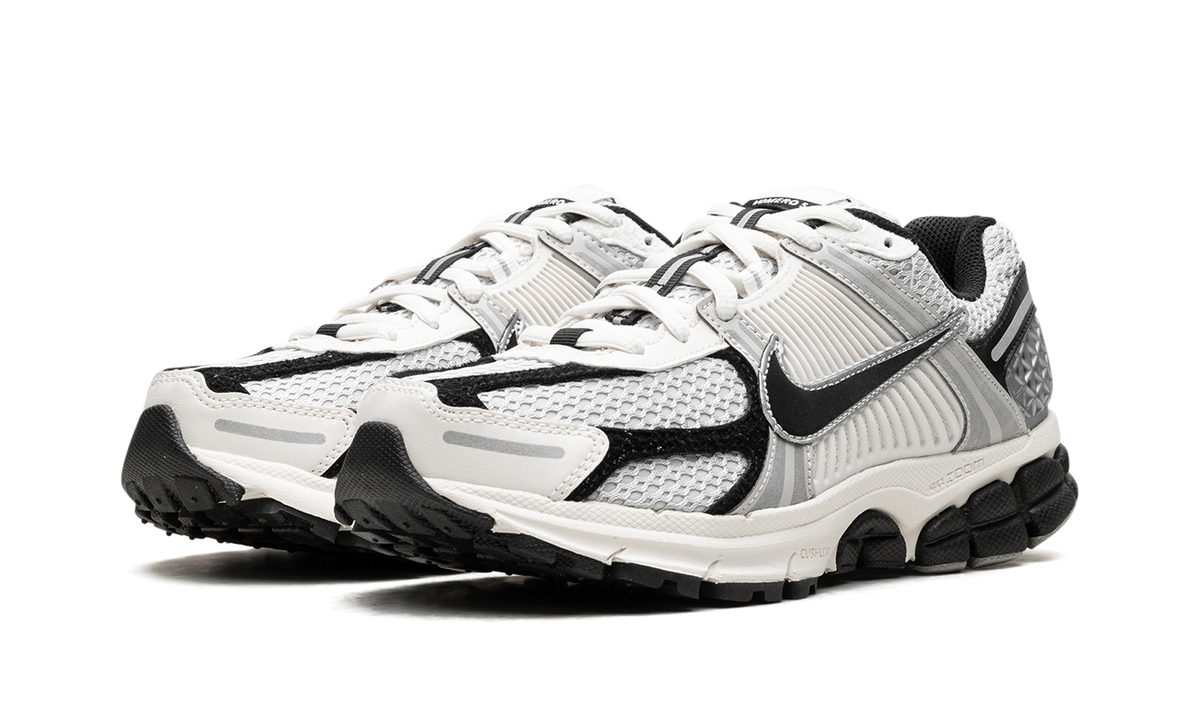 Zoom Vomero 5 "Photon Dust Black" HQ1182 001