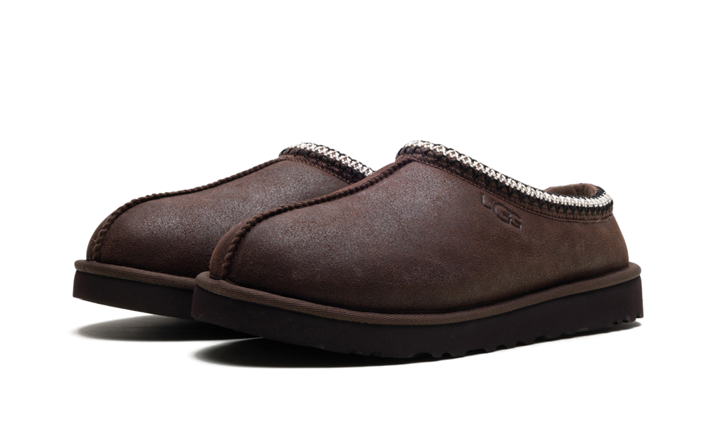 Tasman Distressed Slipper "Burnt Cedar" 1158172 BCDR